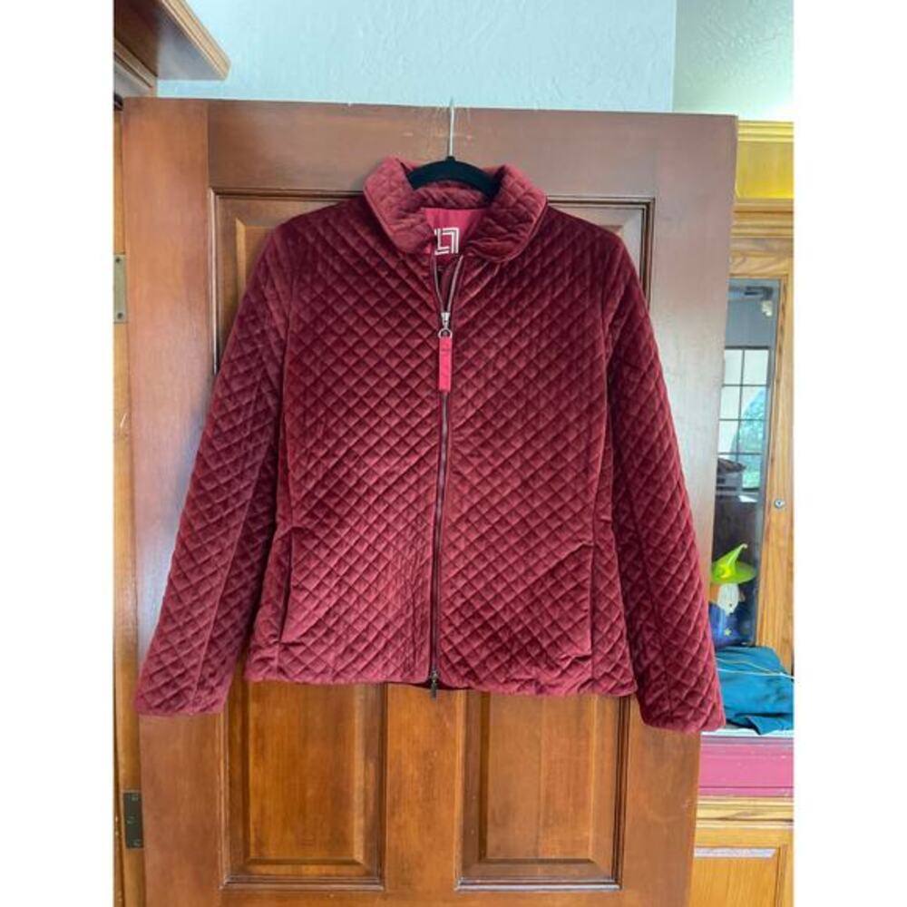 LASSERE CELVET QUILTED JACKET WINE COLOR SIZE SMALL